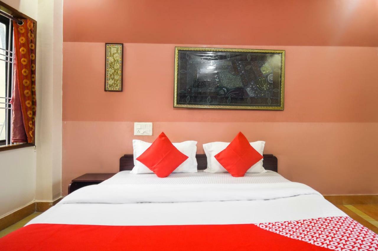 Oyo 47464 Hotel The Country Club Bilāspur Esterno foto