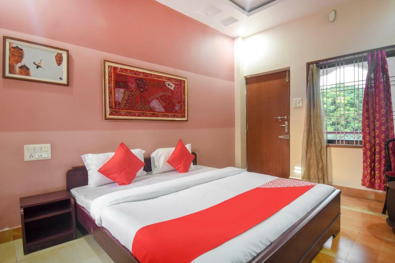 Oyo 47464 Hotel The Country Club Bilāspur Esterno foto